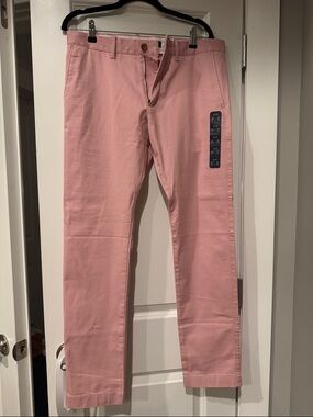 J. Crew Men's Slim Fit Pink Cotton Chinos